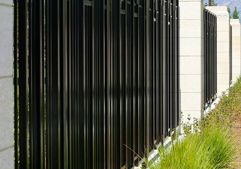 aluminum fencing