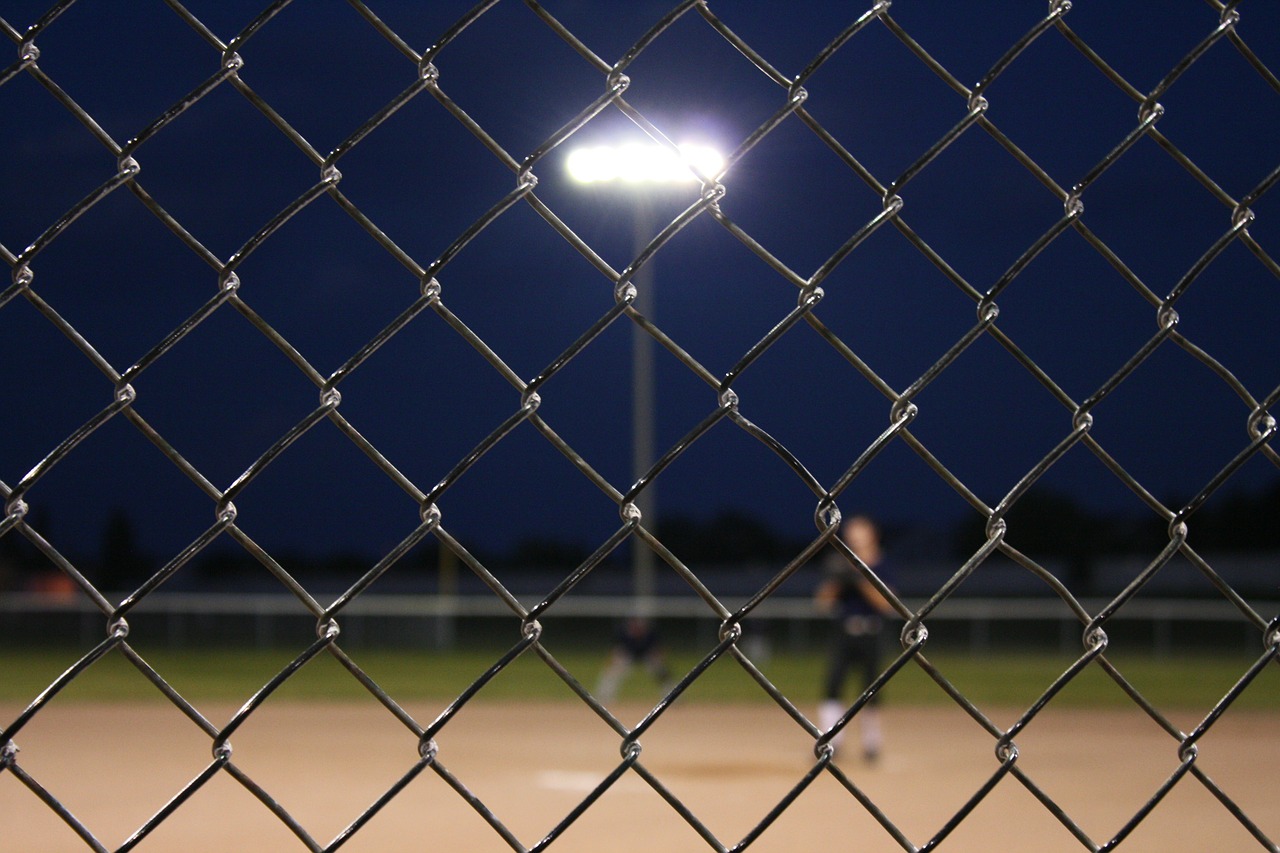Our fence experts install chain link fences for baseball stadiums.